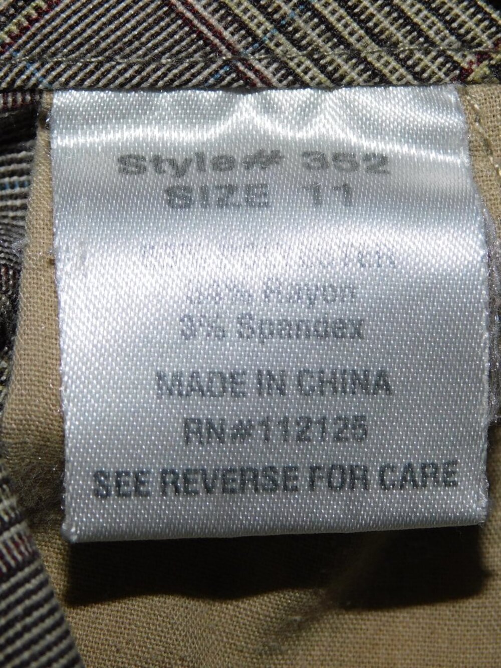 Celebrity Pink Low Rise Glen Plaid Tan Brown 3" Mini Shorts Womens junior 11 - Picture 4 of 7